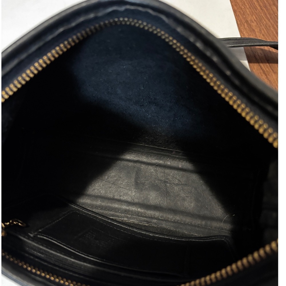 Vintage Coach Legacy Crossbody Bag In Black (#9136) Genuine Leather - Picture 5 of 6